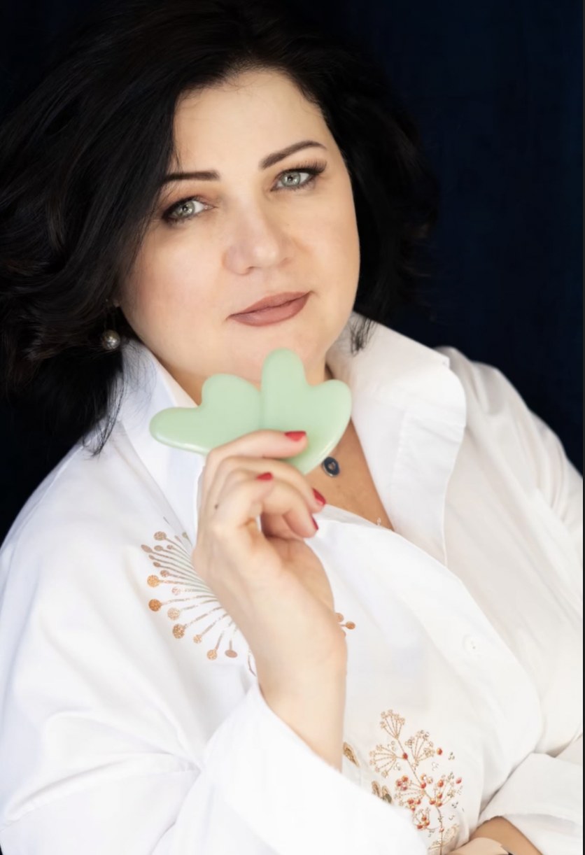 Porträt von Anzhelika Tomilin, Inhaberin von Beauty Haus
